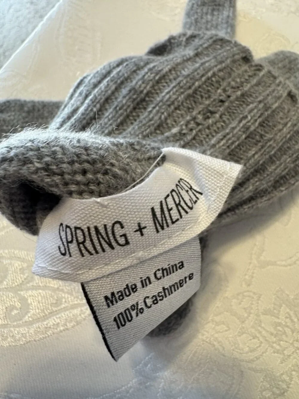 Spring & Mercer Gray Knit Cashmere Gloves Lord & Taylor NEW